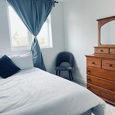 Cricklewood Boutique Stay Londen Buitenkant foto